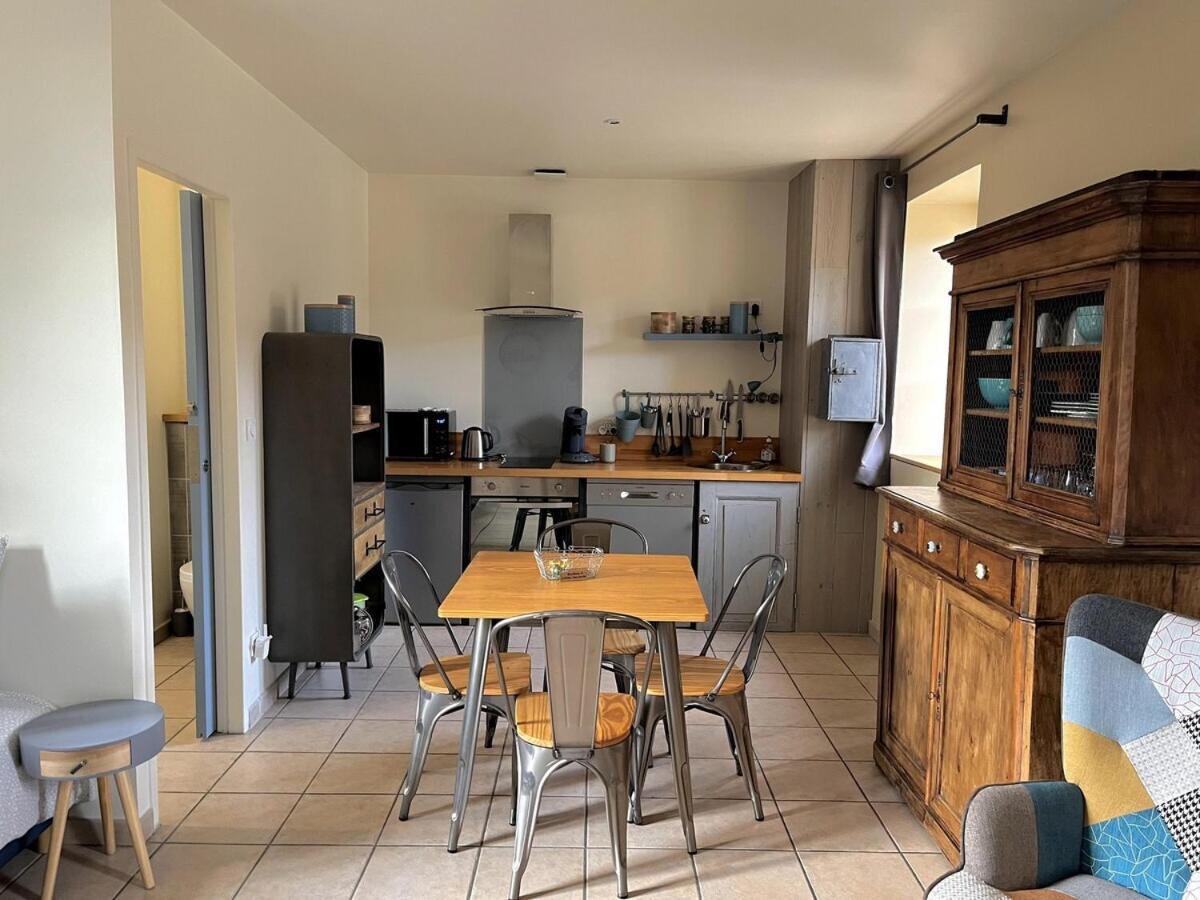 L'Atelier Casse-Noisettes-Gitesdanslain Pont-dʼAin Exteriör bild